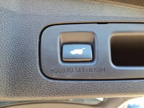 Used 2020 Honda CR-V EX-L image 10