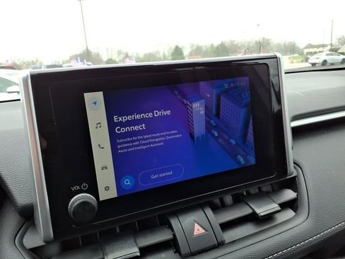 Certified 2025 Toyota RAV4 XLE image 25