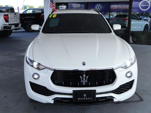 Used 2018 Maserati Levante GranSport AWD/4WD image 10