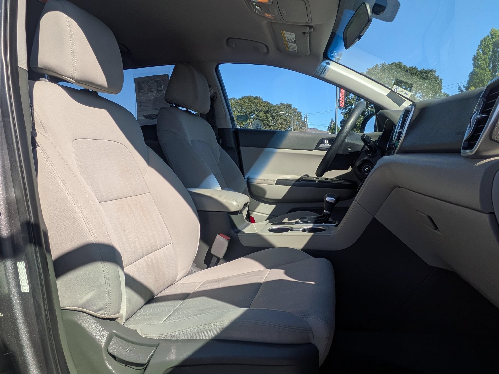 Used 2017 Kia Sportage LX AWD/4WD image 7