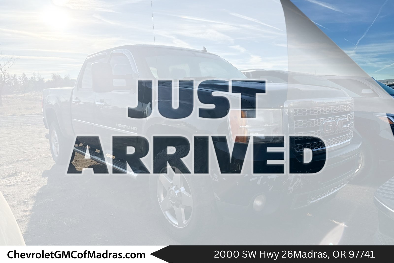 Used 2011 GMC Sierra 2500 Denali AWD/4WD image 1
