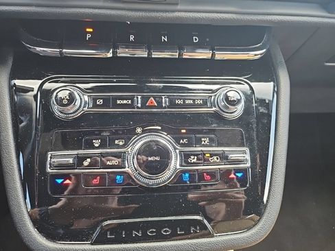 Used 2022 Lincoln Corsair Reserve FWD image 24