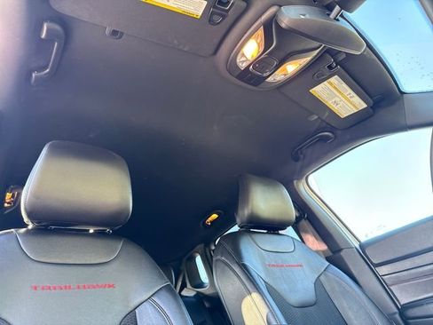 Used 2024 Jeep Compass Trailhawk image 28