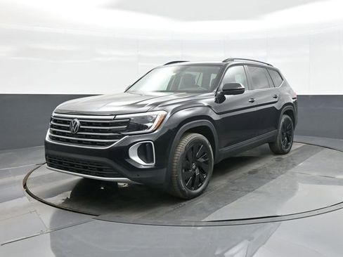 New 2026 Volkswagen Atlas SE AWD/4WD image 3