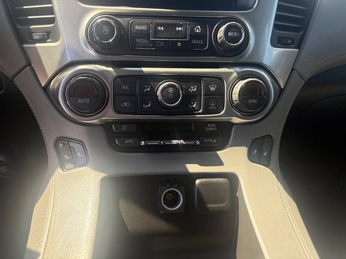 Used 2019 Chevrolet Tahoe LT w/ Max Trailering Package AWD/4WD image 13