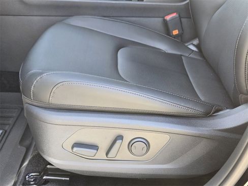 New 2026 Kia Sportage EX w/ EX Panorama Roof Package image 17