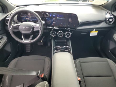 Used 2026 Chevrolet Blazer EV LT w/ Midnight/Sport Edition image 8