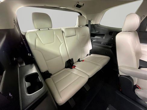 Used 2020 Kia Telluride EX w/ EX Premium Package AWD/4WD image 26