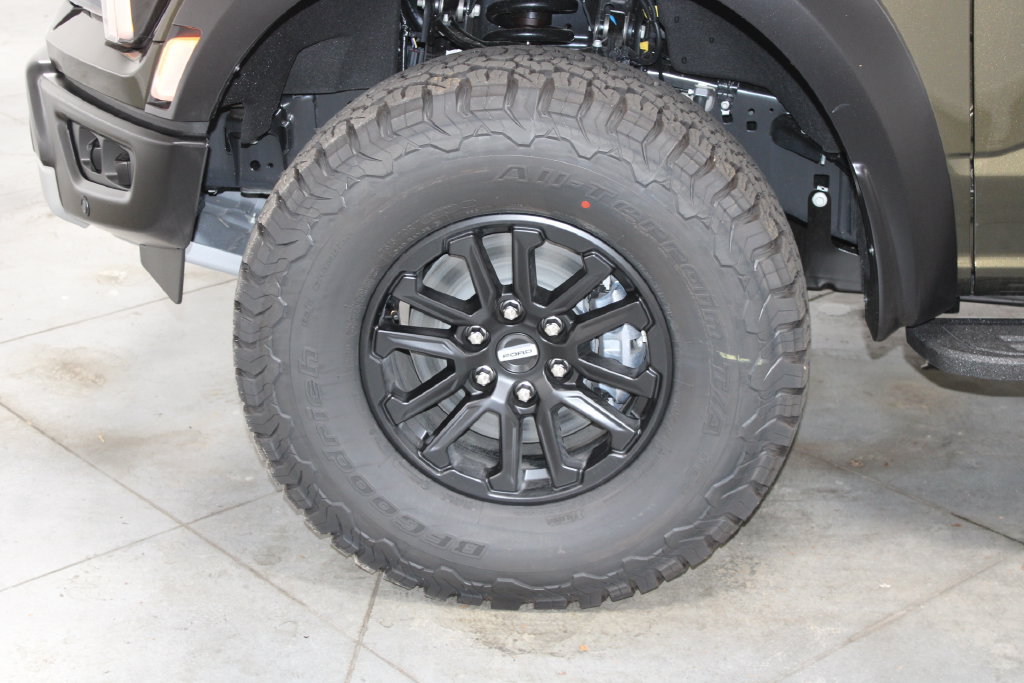 New 2026 Ford F150 Raptor AWD/4WD image 17