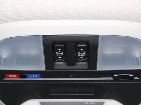 New 2025 Subaru Crosstrek 2.5i Limited w/ Popular Package #3A image 22