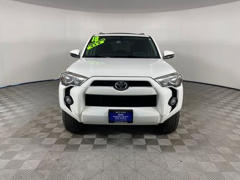 Used 2018 Toyota 4Runner SR5 Premium AWD/4WD image 27