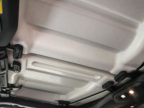 New 2025 Jeep Gladiator Rubicon w/ Convenience Group image 6