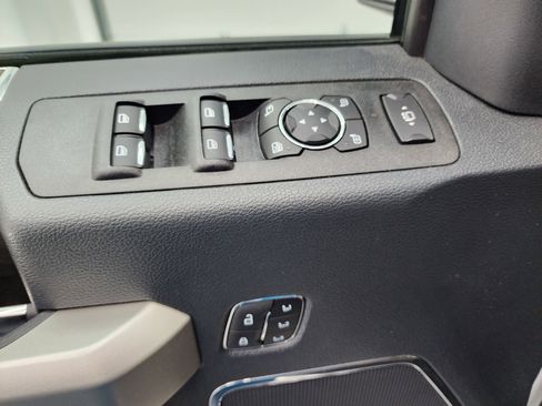 Used 2022 Ford F350 Lariat w/ Lariat Ultimate Package image 42