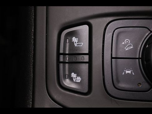 Used 2022 GMC Terrain SLE w/ Driver Convenience Package AWD/4WD image 27
