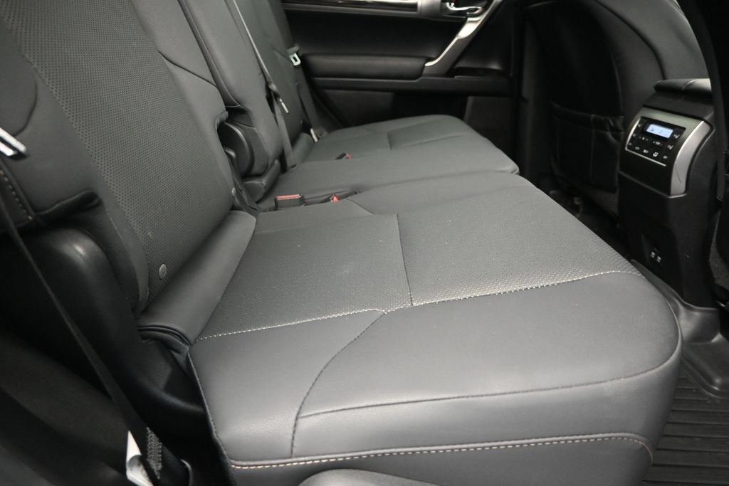Used 2022 Lexus GX 460 Premium w/ Premium Package AWD/4WD image 23