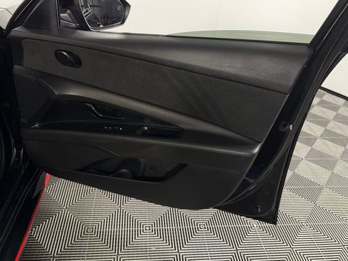 Used 2025 Hyundai Elantra N image 33
