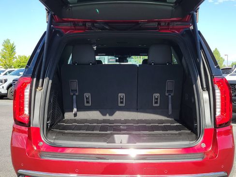 Certified 2023 GMC Yukon SLT AWD/4WD image 14