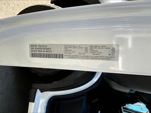 New 2025 RAM ProMaster 2500 w/ Quick Order Package 22G SLT image 25