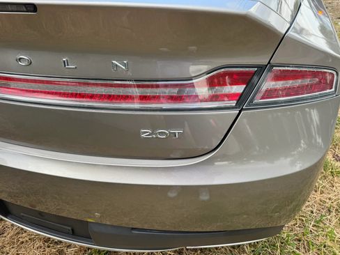 Used 2018 Lincoln MKZ Reserve w/ Technology Package FWD image 6