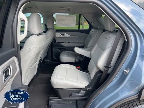 New 2026 Ford Explorer Active w/ Active Comfort Package RWD image 11