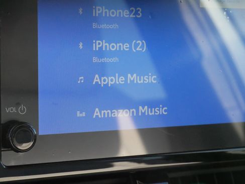 Used 2024 Toyota Corolla Cross LE w/ Moonroof Package image 29