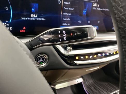 Certified 2025 Cadillac Lyriq Luxury w/ Nappa Leather Package image 26