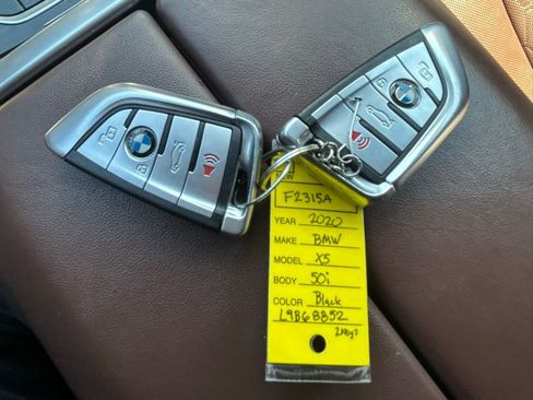 Used 2020 BMW X5 xDrive50i w/ Executive Package image 16