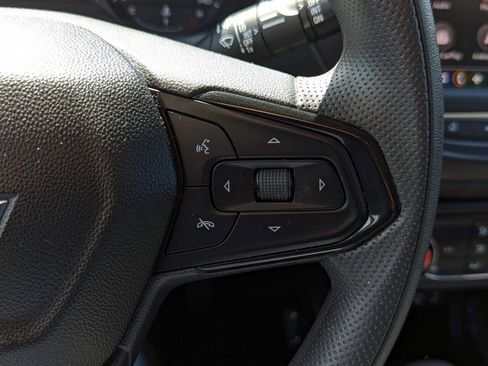 Used 2022 Chevrolet TrailBlazer LT FWD image 25