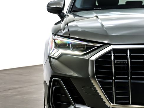 Used 2025 Audi Q3 2.0T Premium Plus w/ Premium Plus Package image 15