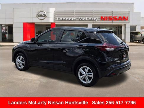 Used 2025 Nissan Kicks Play S FWD image 6