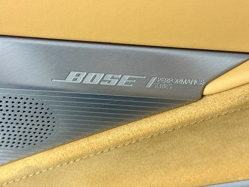 Used 2023 Chevrolet Corvette Stingray Premium Conv w/ Z51 Performance Package RWD image 22