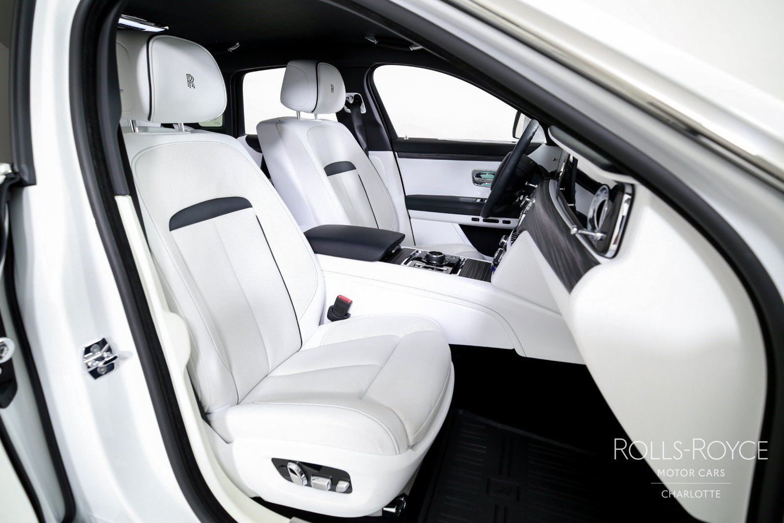 Certified 2021 Rolls-Royce Ghost AWD/4WD image 35