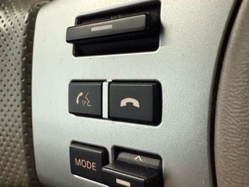 Used 2014 Nissan Frontier SV image 25