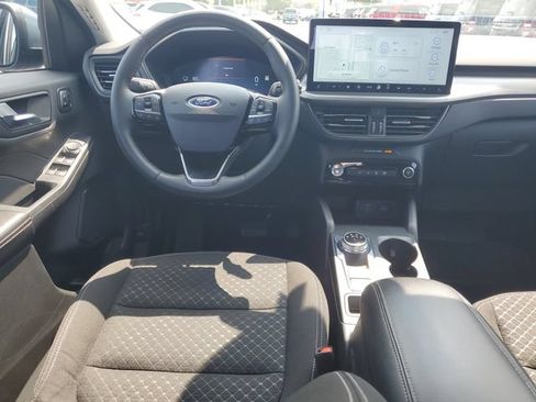 Used 2023 Ford Escape Active w/ Tech Pack #2 AWD/4WD image 24