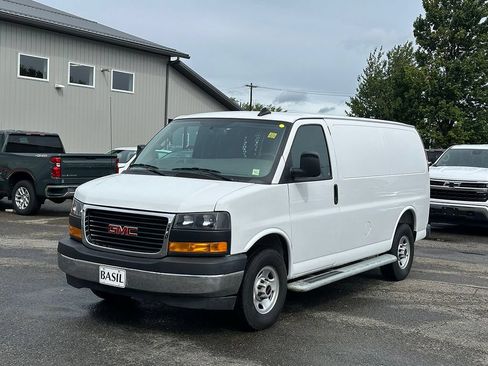 Used 2025 GMC Savana 2500 w/ Driver Convenience Package RWD image 7