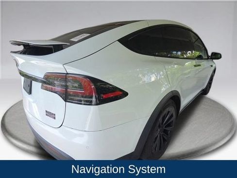 Used 2022 Tesla Model X Plaid AWD/4WD image 5