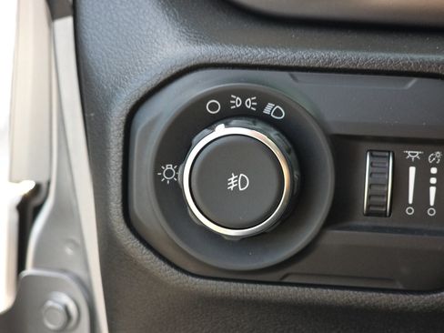Used 2021 Jeep Wrangler Unlimited Sport AWD/4WD image 32