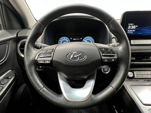 Used 2023 Hyundai Kona Limited FWD image 25