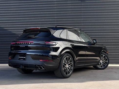 New 2026 Porsche Cayenne image 7