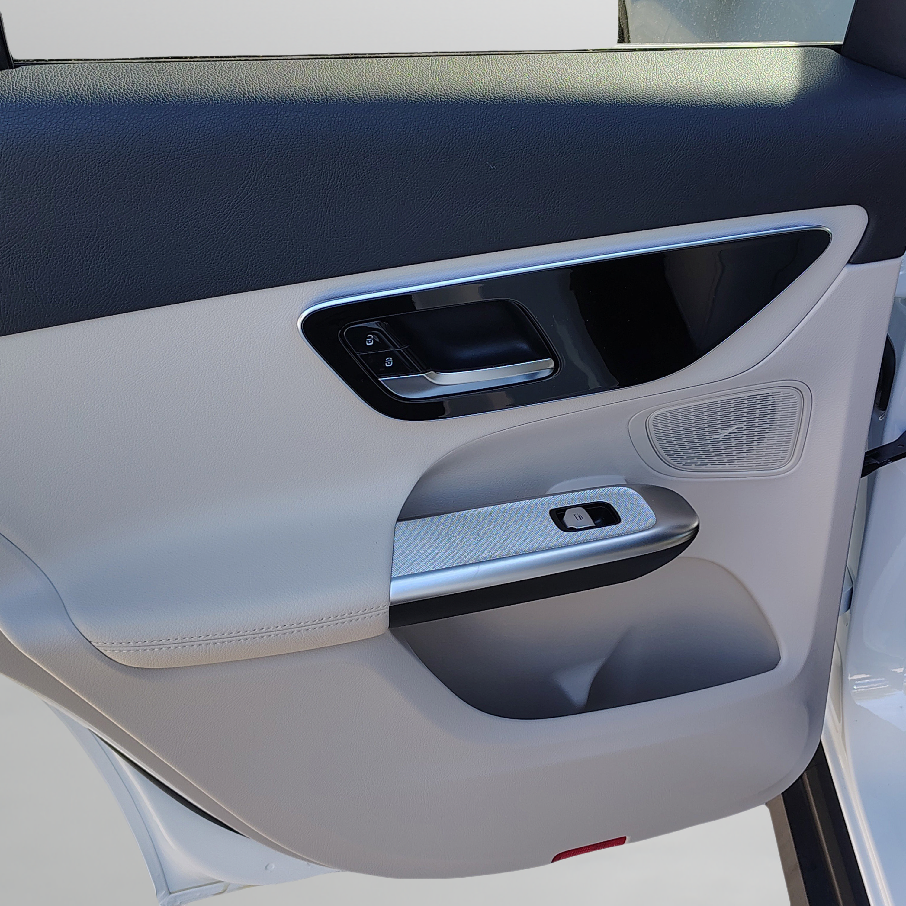 Certified 2026 Mercedes-Benz GLC 300 image 19