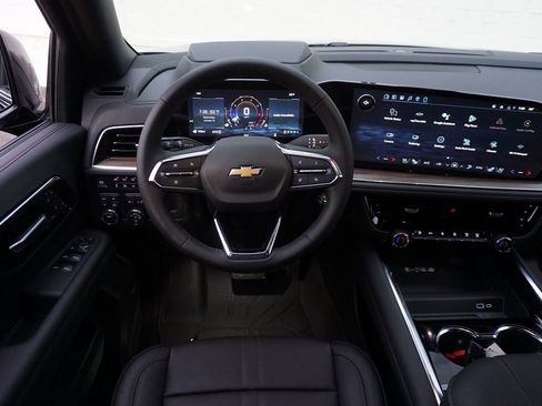 New 2026 Chevrolet Suburban High Country image 14