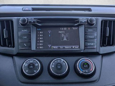 Used 2016 Toyota RAV4 LE image 15