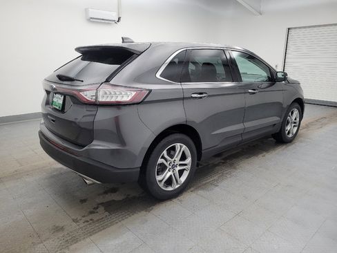 Used 2018 Ford Edge Titanium w/ Equipment Group 301A FWD image 9