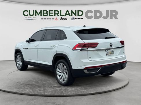 Used 2023 Volkswagen Atlas Cross Sport SE AWD/4WD image 4