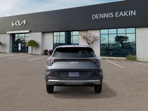 New 2026 Kia Sportage LX image 5