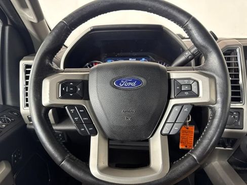 Used 2017 Ford F250 Lariat w/ Chrome Package AWD/4WD image 19