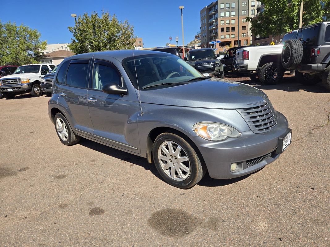 Used 2009 Chrysler PT Cruiser Touring FWD image 14
