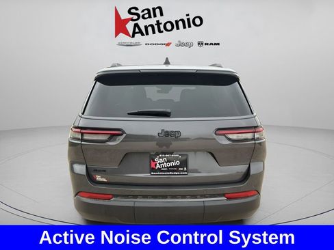 New 2026 Jeep Grand Cherokee L 4WD image 7