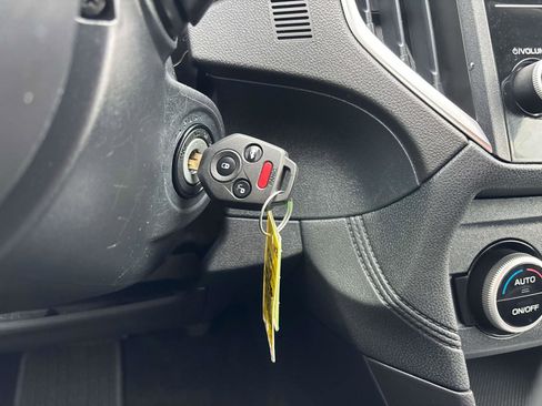 Used 2022 Subaru Crosstrek 2.0i image 21