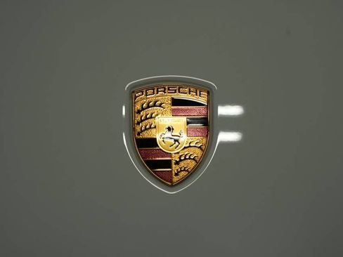 Certified 2025 Porsche Macan image 29